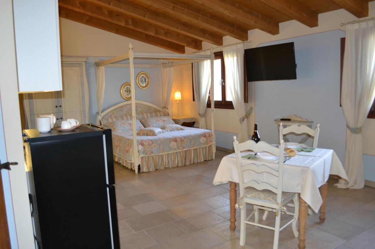 Agriturismo Otto Ducati D'Oro Isola della Scala Exterior foto